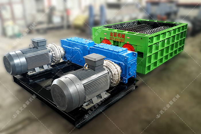 強力雙齒輥破碎機_強力狼牙式破碎機,分級齒輥式破碎機