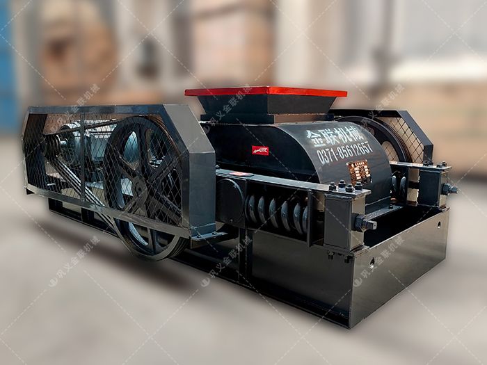 2PGC450x500雙齒輥破碎機發往吉林四平