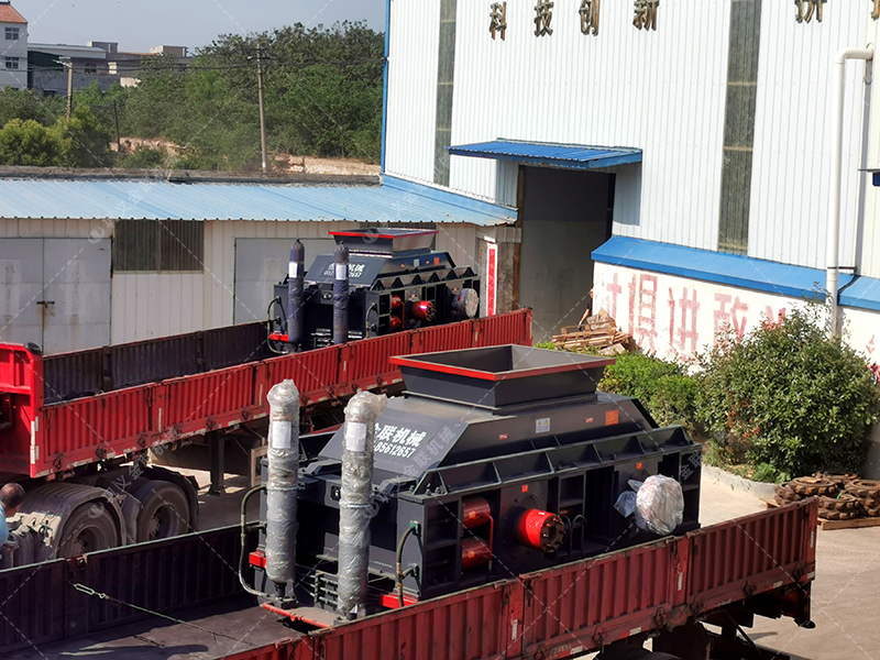 新型數(shù)控對(duì)輥制砂機(jī)工作原理是什么?河南地區(qū)哪家好? 新型數(shù)控對(duì)輥制砂機(jī)工作原理是什么?河南地區(qū)哪家好?