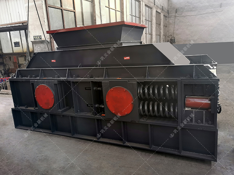 2PG1500x1000大型對輥式破碎機(jī)發(fā)貨圖片