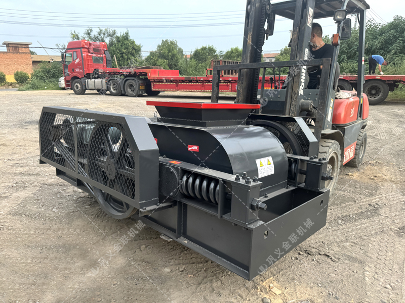 采購雙齒輥破碎機必問的7個問題！少問一個都可能被坑？